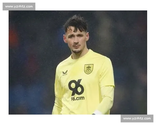 纽卡欲用波普换曼城新星特拉福德,利兹联伺机截胡